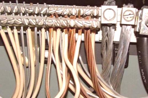 Кои кабели са по-добри от мед или алуминий