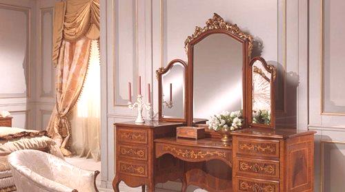 Toaletna miza (85 fotografij): miza z ogledalom za make-up in garderobo, njihova višina in velikost, viseče in talne različice v modernem stilu