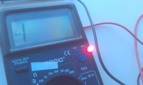 Как да проверите светодиода чрез мултицет (тестер) за производителност?