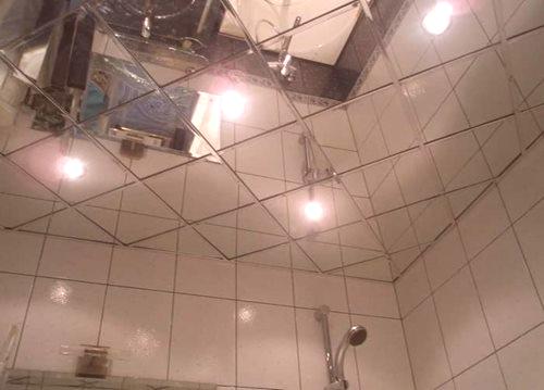 У купатилу постављамо стропове са огледалима
