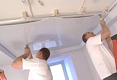 Ugradnja zateznih stropova: 8 glavnih načela