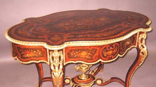 Starinska miza (31 slik): starinske mize iz lesa s fosforjem, stari leseni leseni modeli