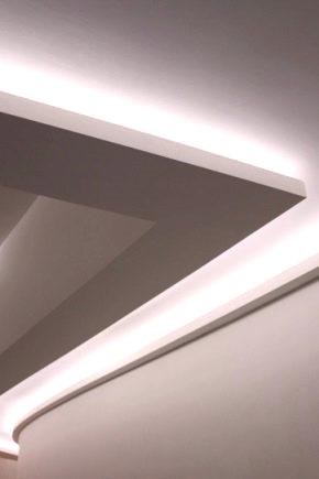 LED осветление на таван с LED лента (73 снимки): какво да изберем, поставете диодна лента под основата