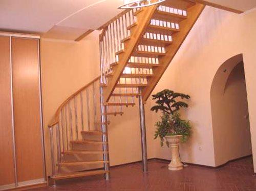 Oblikovanje in izdelava stopnic: posebnosti samostojnega dela