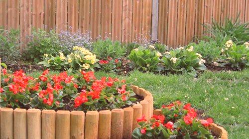 Кућишта за цвјетне гредице (81 слика): украсна ограда ручно израђених материјала властитим рукама, пластични ивичњаци