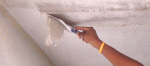 Как да премахнете старата замазка от тавана