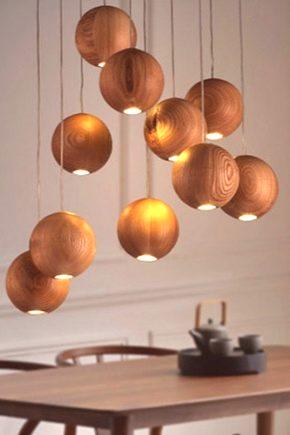 Дървени полилеи (50 снимки): таванни модели от светло дърво 
