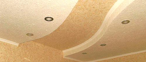 Tekoče ozadje: dekoracija stropov