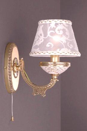 Klasične svjetiljke: modeli u stilu klasike i neoklasike