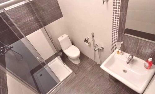 Dizajnirajte malu kupaonicu